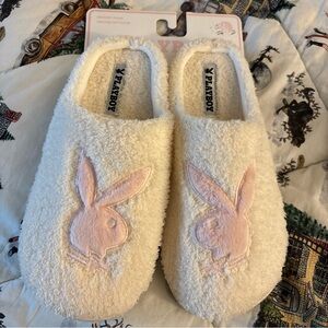 Playboy Slippers Size 8-9 Large Brand New Ivory Pink Bunny